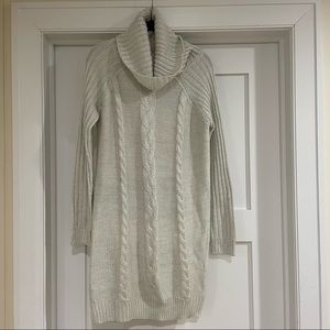 NWOT Showpo Shimmer Sweater Dress